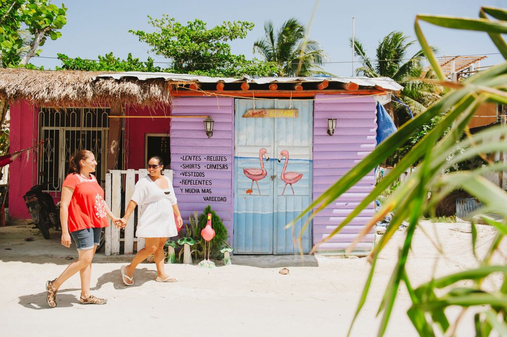 Engagement photos in Holbox